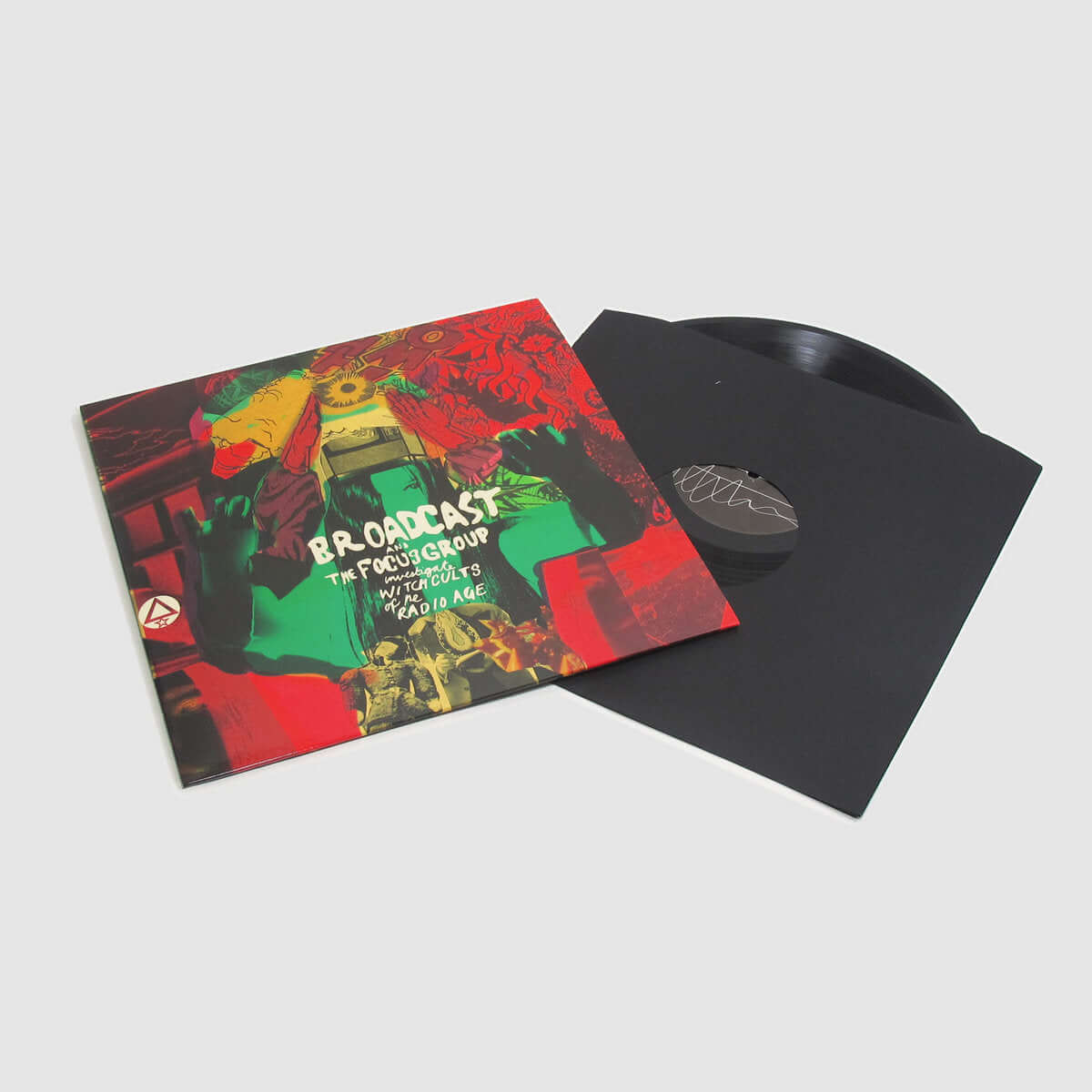 Broadcast And The Focus Group – Investigate Witch Cults Of The Radio Age (Vinyl)