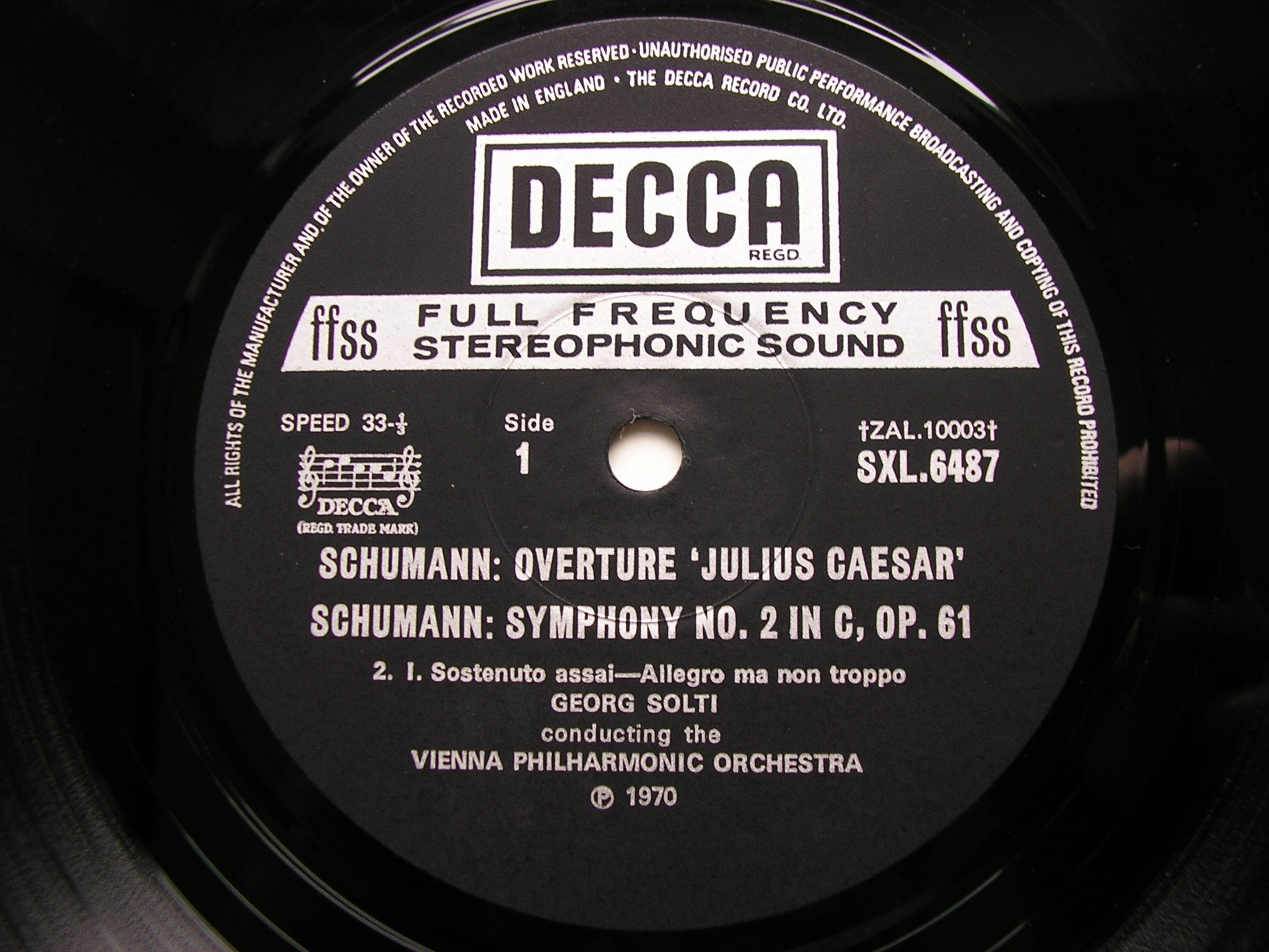 SCHUMANN: THE SYMPHONIES / OVERTURE, SCHERZO & FINALE / OVERTURE Julius Caesar   SOLTI / VIENNA PHILHARMONIC  Decca 3 LP