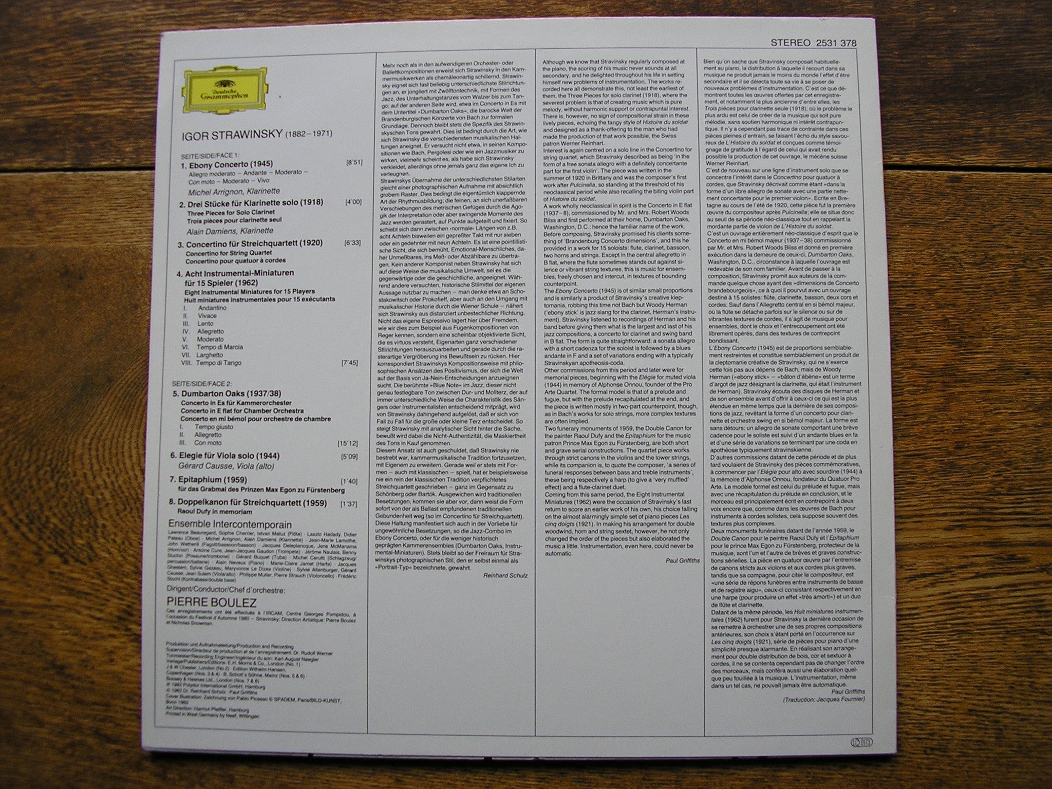 STRAVINSKY: EBONY CONCERTO / DUMBARTON OAKS   BOULEZ / ENSEMBLE INTERCONTEMPORAIN   2531 378