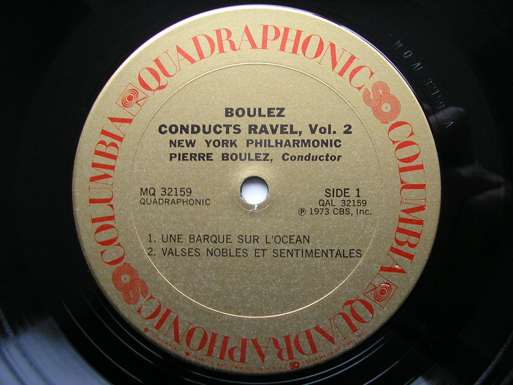 RAVEL: VALSES NOBLES / LE TOMBEAU / UNE BARQUE    BOULEZ / NEW YORK PHILHARMONIC   MQ 32159
