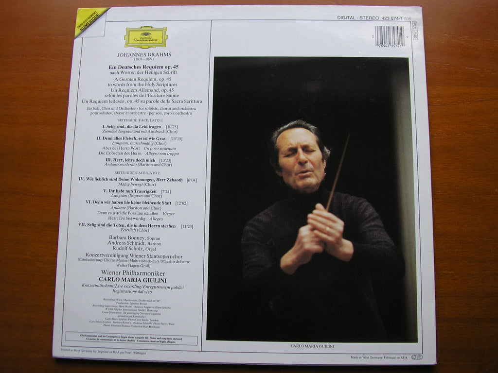 BRAHMS: A GERMAN REQUIEM     SOLOISTS / VIENNA PHILHARMONIC / GIULINI     423 574