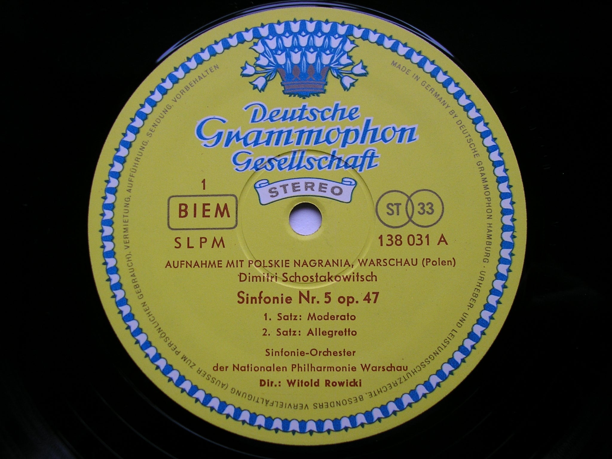 SHOSTAKOVICH: SYMPHONY No. 5     ROWICKI / WARSAW SYMPHONY ORCHESTRA     138 031
