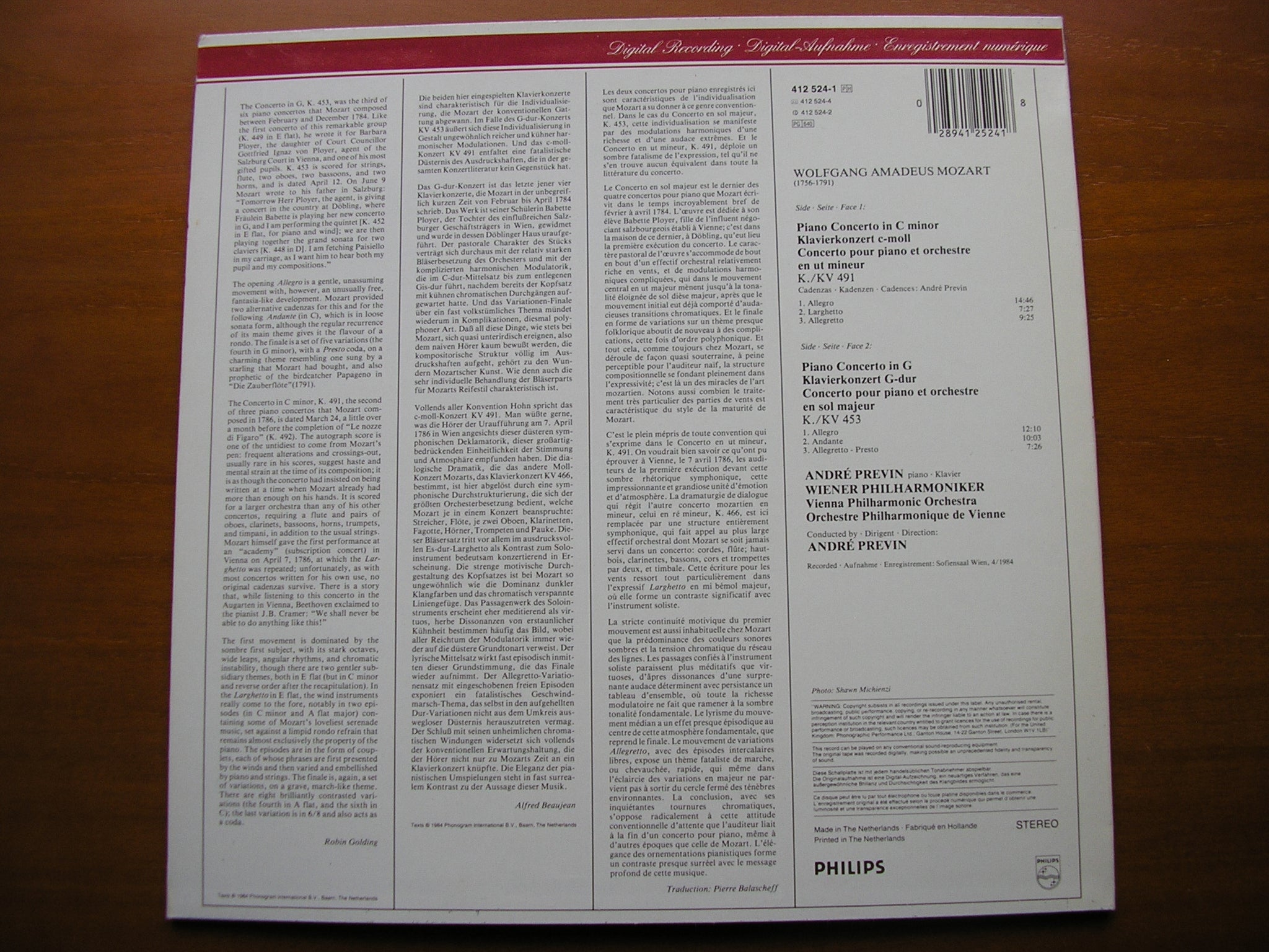 MOZART: PIANO CONCERTOS Nos. 17 & 24      ANDRE PREVIN / VIENNA PHILHARMONIC     412 524