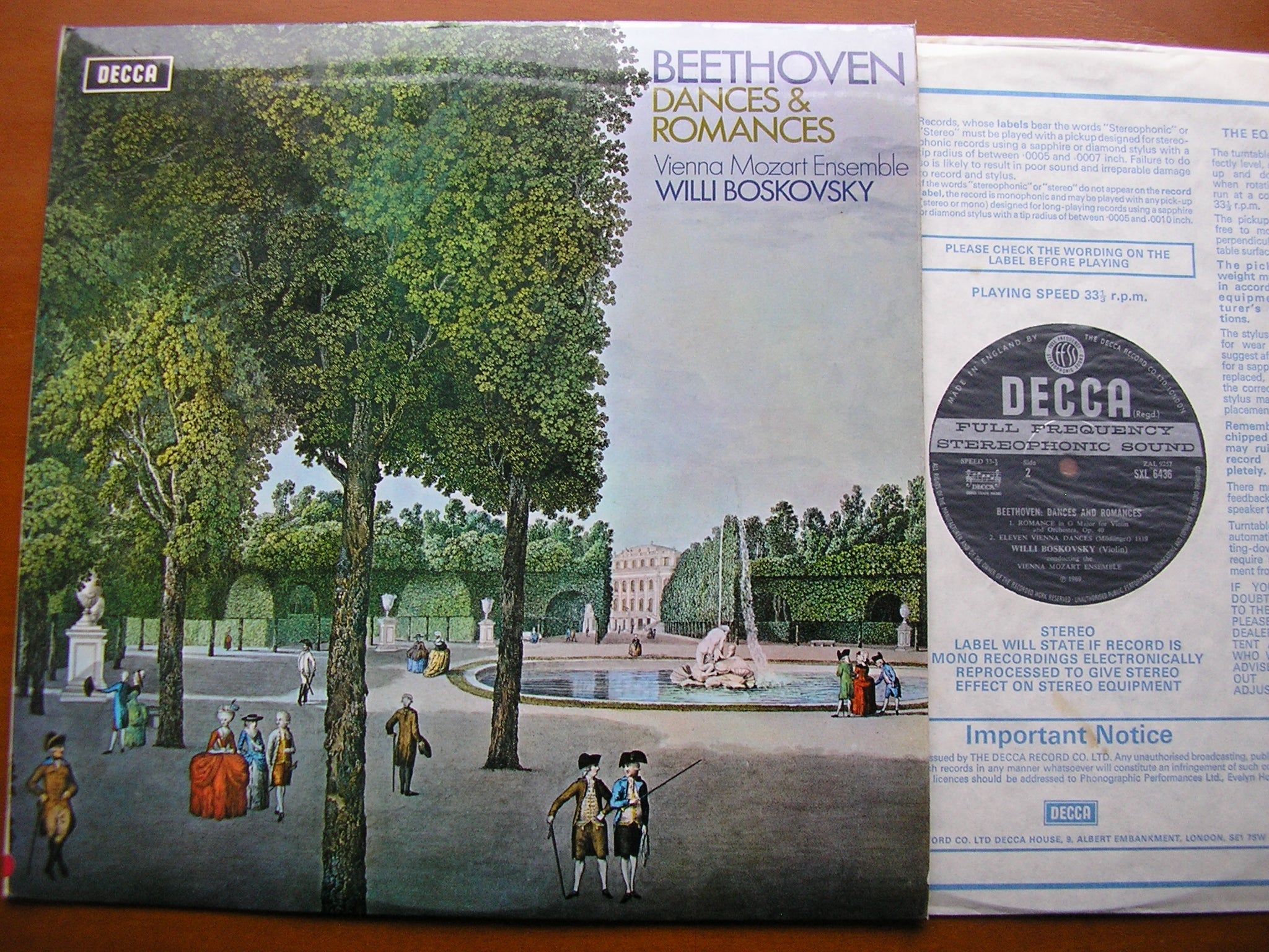 SXL 6436 BEETHOVEN: DANCES & ROMANCES VIENNA MOZART ENSEMBLE / BOSKOVSKY