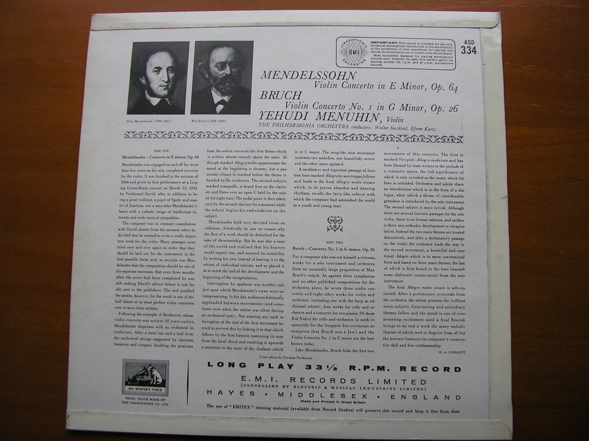 MENDELSSOHN & BRUCH: VIOLIN CONCERTOS      MENUHIN / PHILHARMONIA / SUSSKIND / KURZ      ASD 334