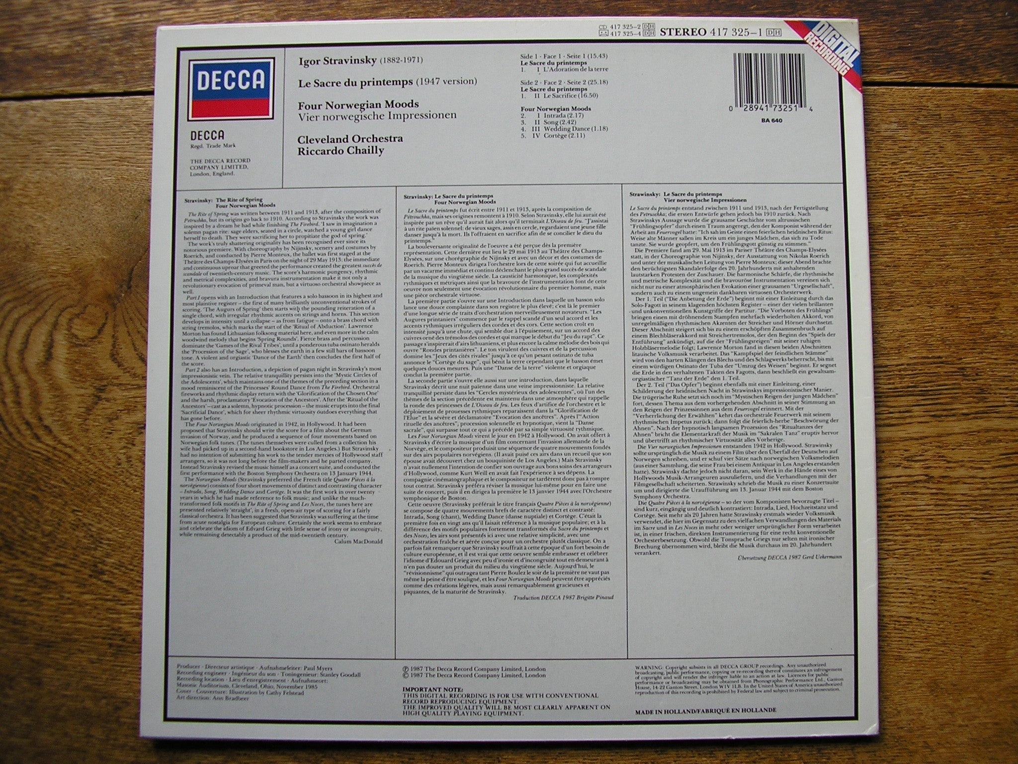 STRAVINSKY: THE RITE OF SPRING / FOUR NORWEGIAN MOODS  CHAILLY / CLEVELAND  417 325