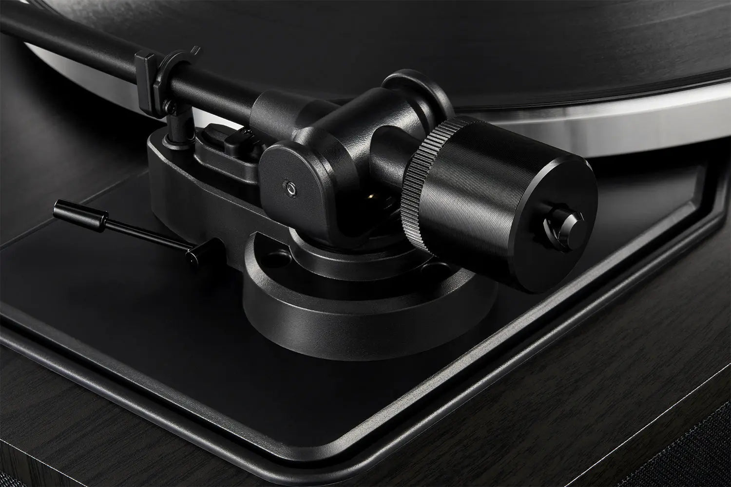 Angels Horn H019 Hi-Fi Bluetooth Turntable with Built-in Speakers vintage record player