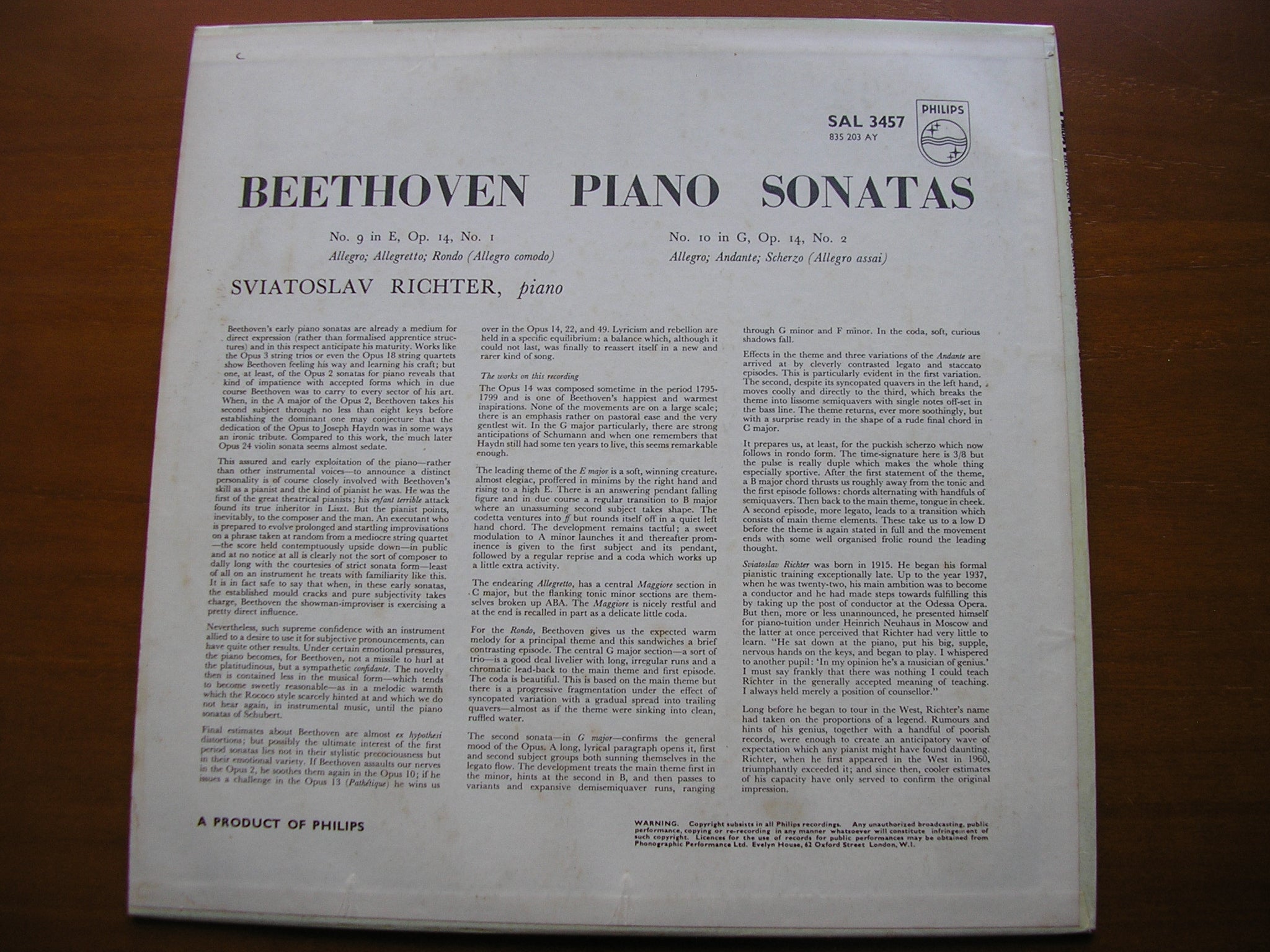 BEETHOVEN: PIANO SONATAS Nos. 9 & 10       SVIATOSLAV RICHTER      SAL 3457