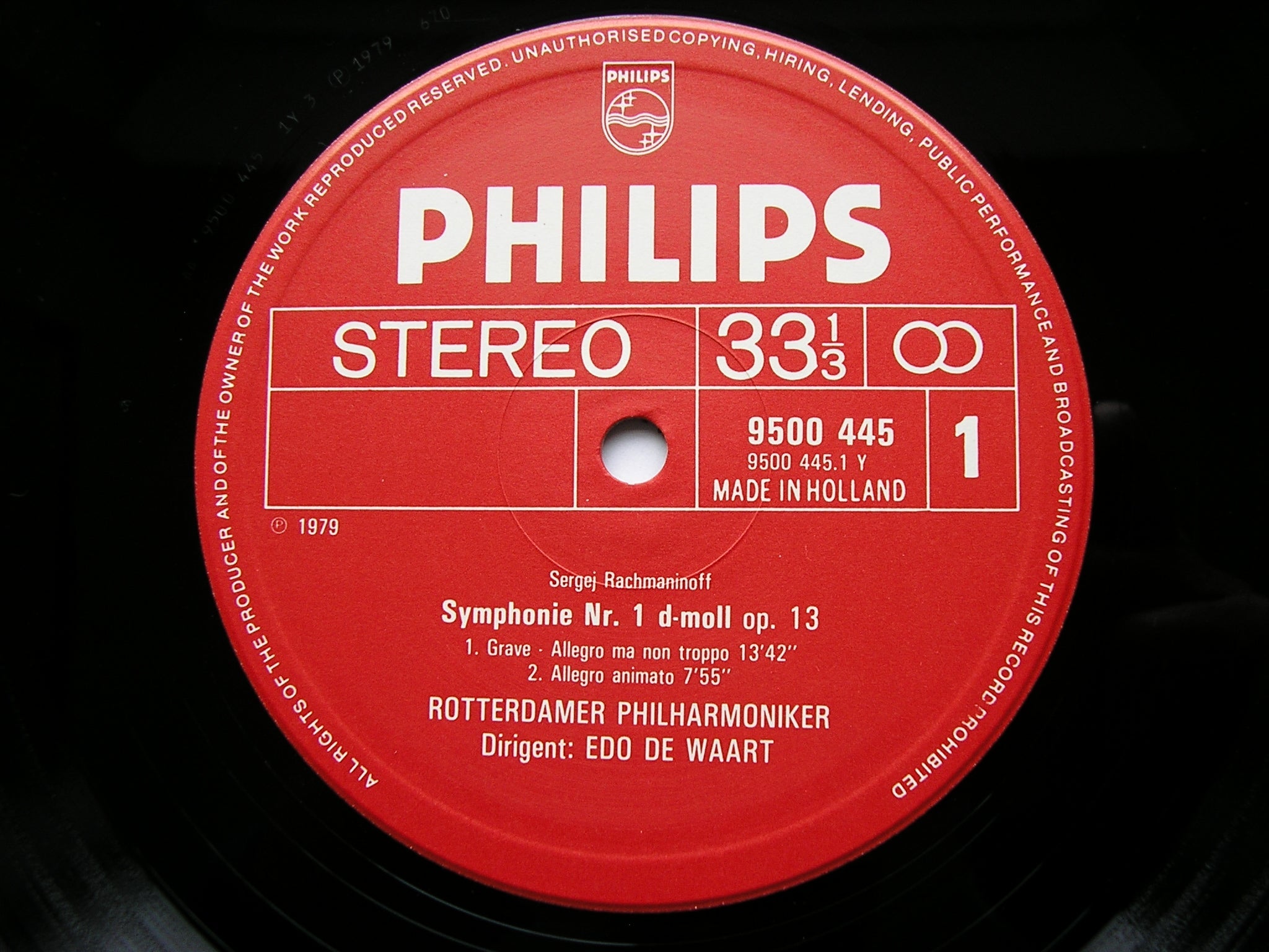RACHMANINOV: SYMPHONY No. 1        DE WAART / ROTTERDAM PHILHARMONIC    9500 445