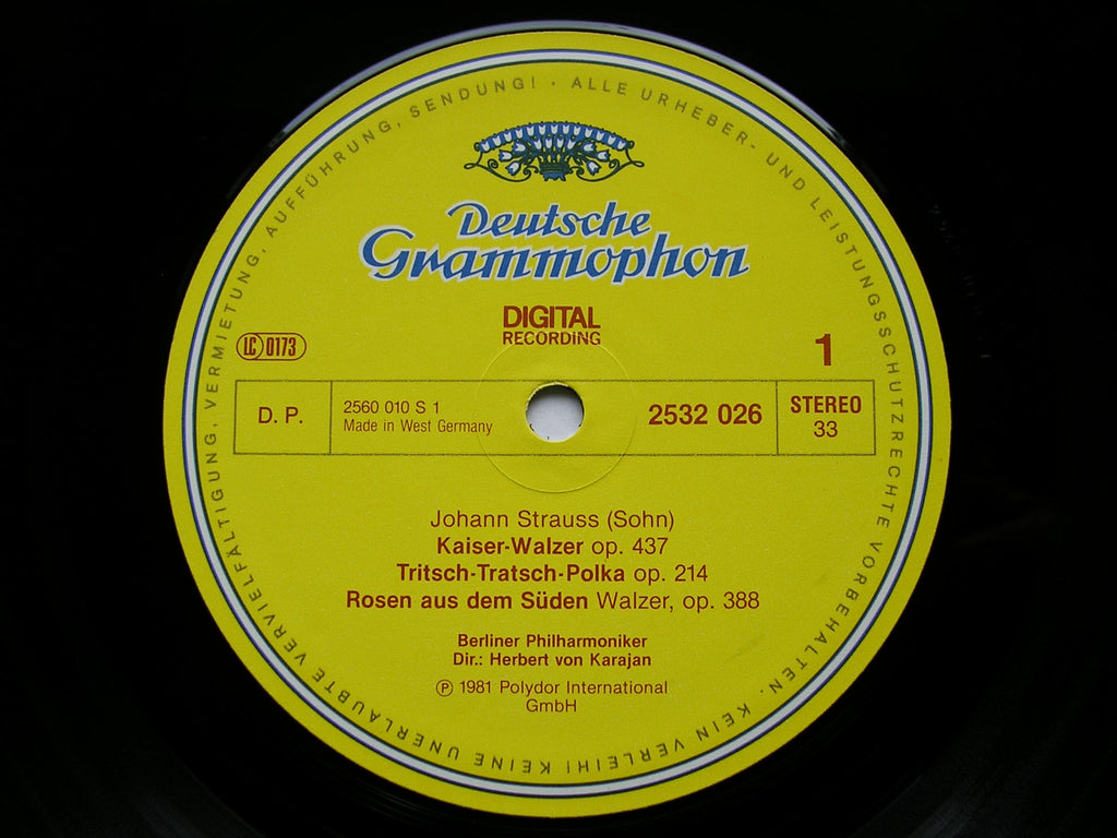 JOHANN STRAUSS: KAISER - WALZER       KARAJAN / BERLIN PHILHARMONIC     2532 026
