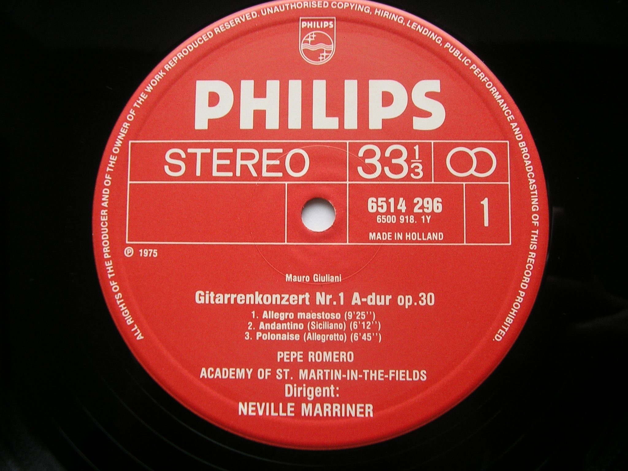 GIULIANI: GUITAR CONCERTO Op. 30 / INTRO, THEME & VARIATIONS & POLONAISE Op. 65      ROMERO / ASMIF / MARRINER    6514 296