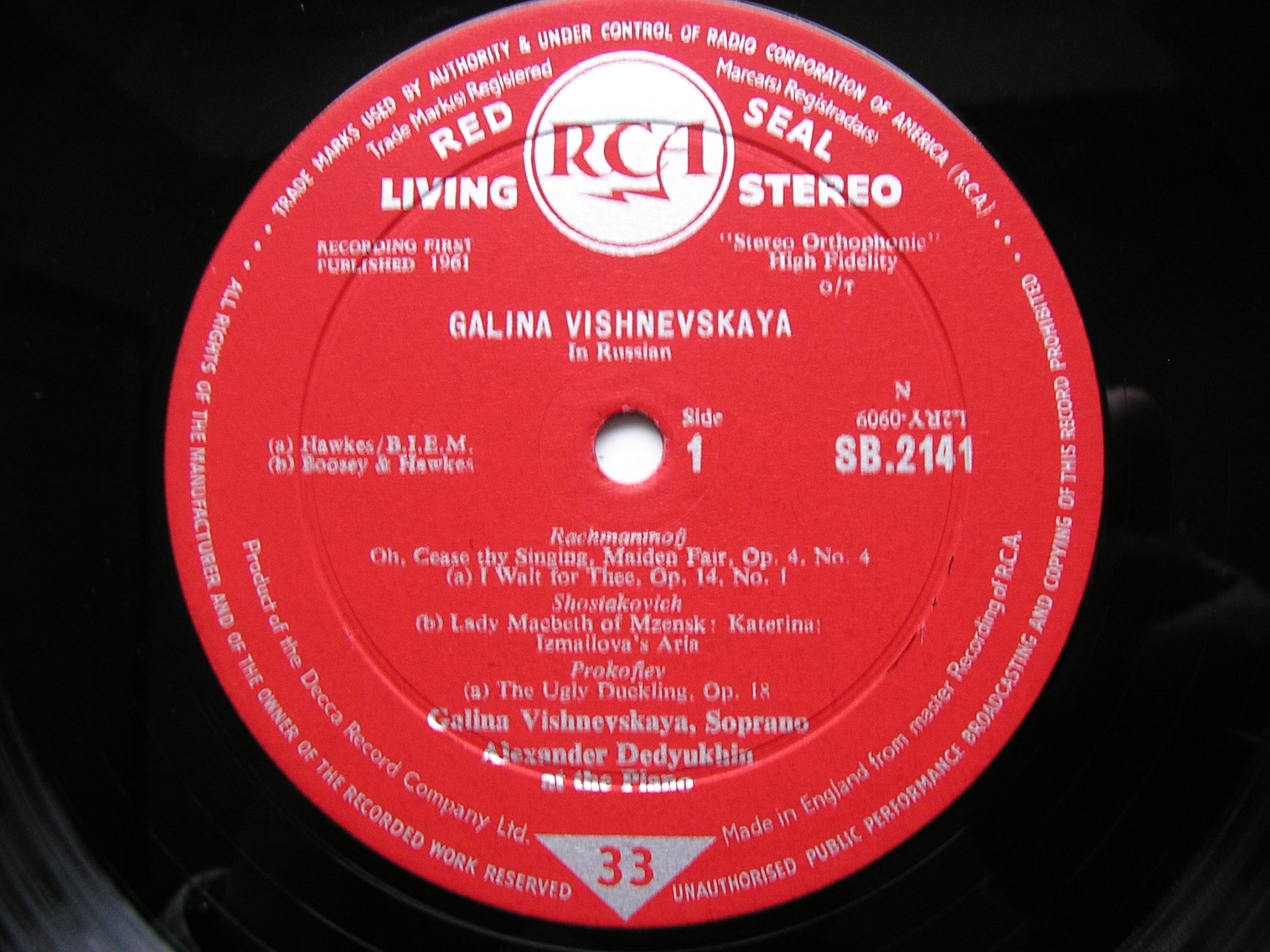 GALINA VISHNEVSKAYA SINGS RUSSIAN SONGS: RACHMANINOV / GLINKA / TCHAIKOVSKY / PROKOFIEV     SB 2141