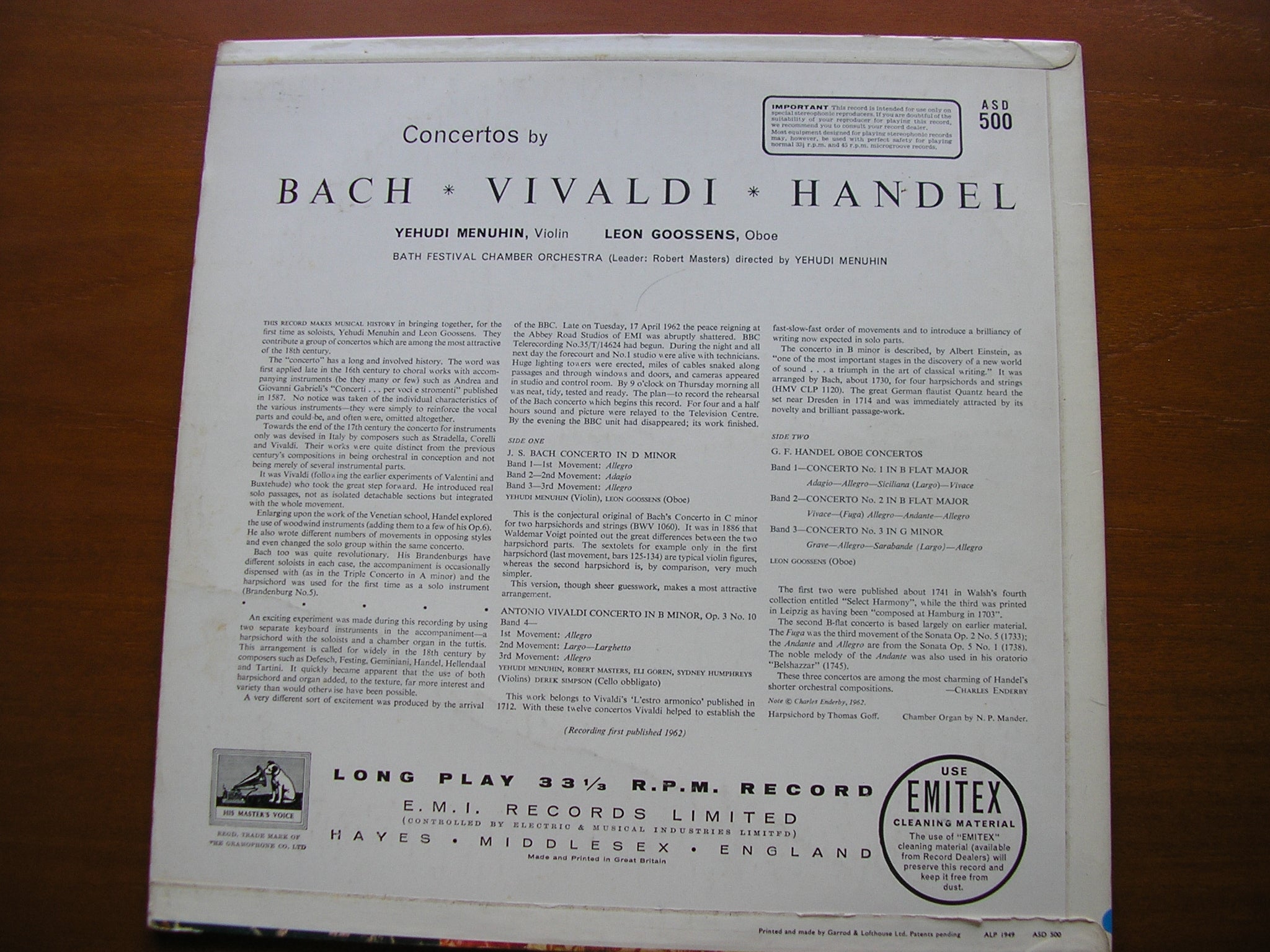 BACH / VIVALDI / HANDEL: CONCERTOS    MENUHIN / GOOSSENS / BATH FESTIVAL CHAMBER ORCHESTRA / MENUHIN     ASD 500