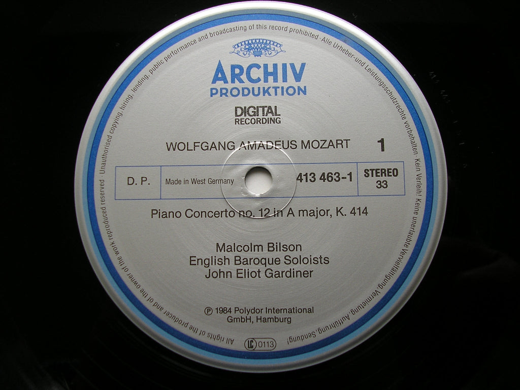MOZART: THE PIANO CONCERTOS     MALCOLM BILSON / ENGLISH BAROQUE SOLOISTS / GARDINER     DG ARCHIV    8 LP + 2 CD