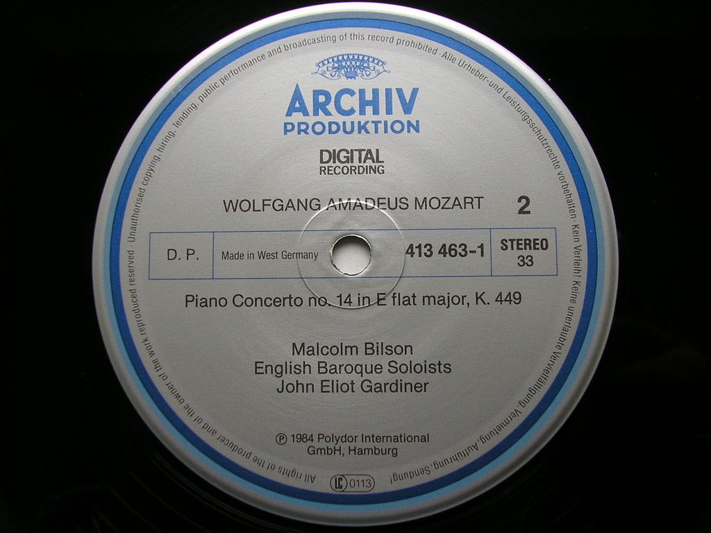 MOZART: THE PIANO CONCERTOS     MALCOLM BILSON / ENGLISH BAROQUE SOLOISTS / GARDINER     DG ARCHIV    8 LP + 2 CD