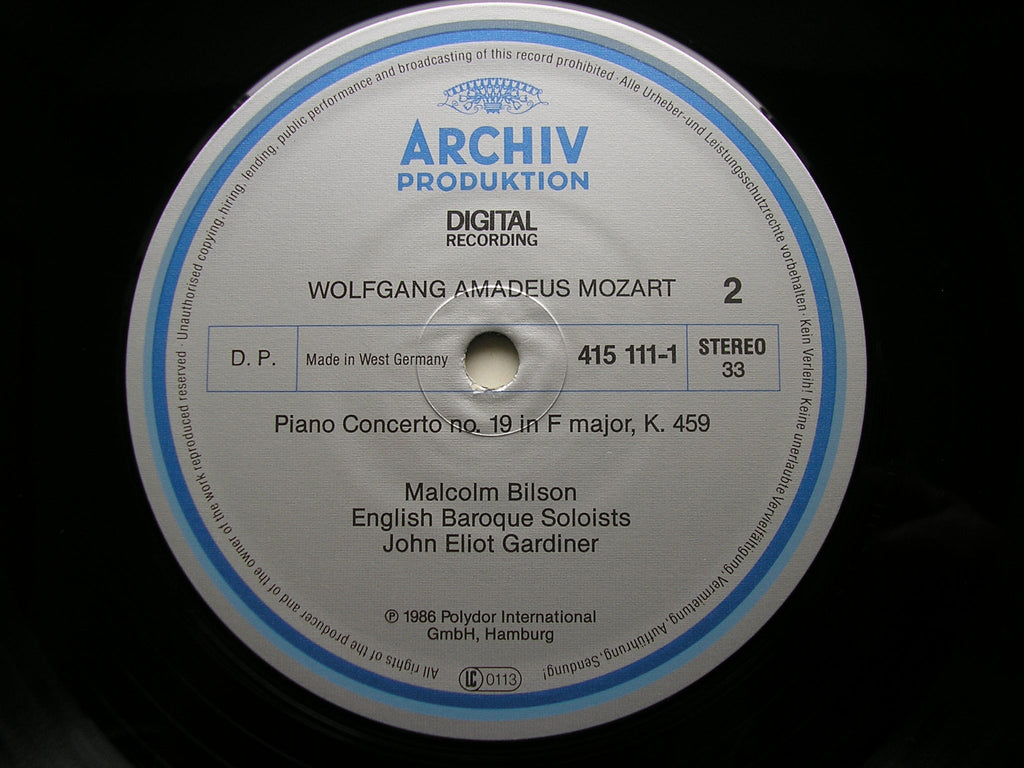 MOZART: THE PIANO CONCERTOS     MALCOLM BILSON / ENGLISH BAROQUE SOLOISTS / GARDINER     DG ARCHIV    8 LP + 2 CD