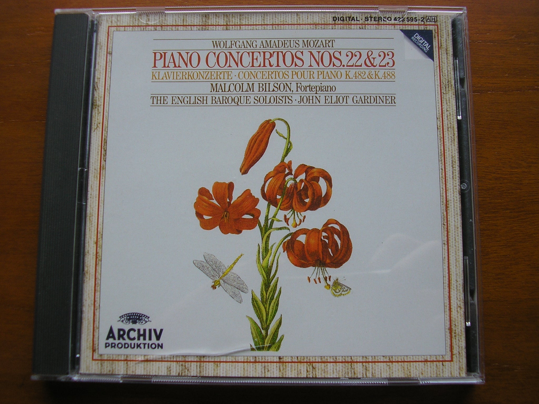 MOZART: THE PIANO CONCERTOS     MALCOLM BILSON / ENGLISH BAROQUE SOLOISTS / GARDINER     DG ARCHIV    8 LP + 2 CD
