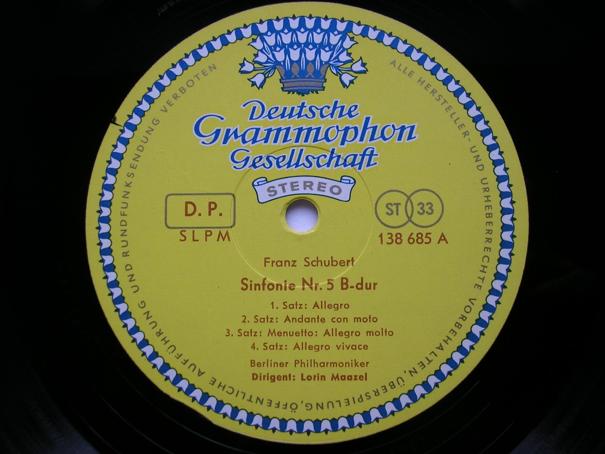SCHUBERT: SYMPHONIES Nos. 5 & 6      MAAZEL / BERLIN PHILHARMONIC    138 685