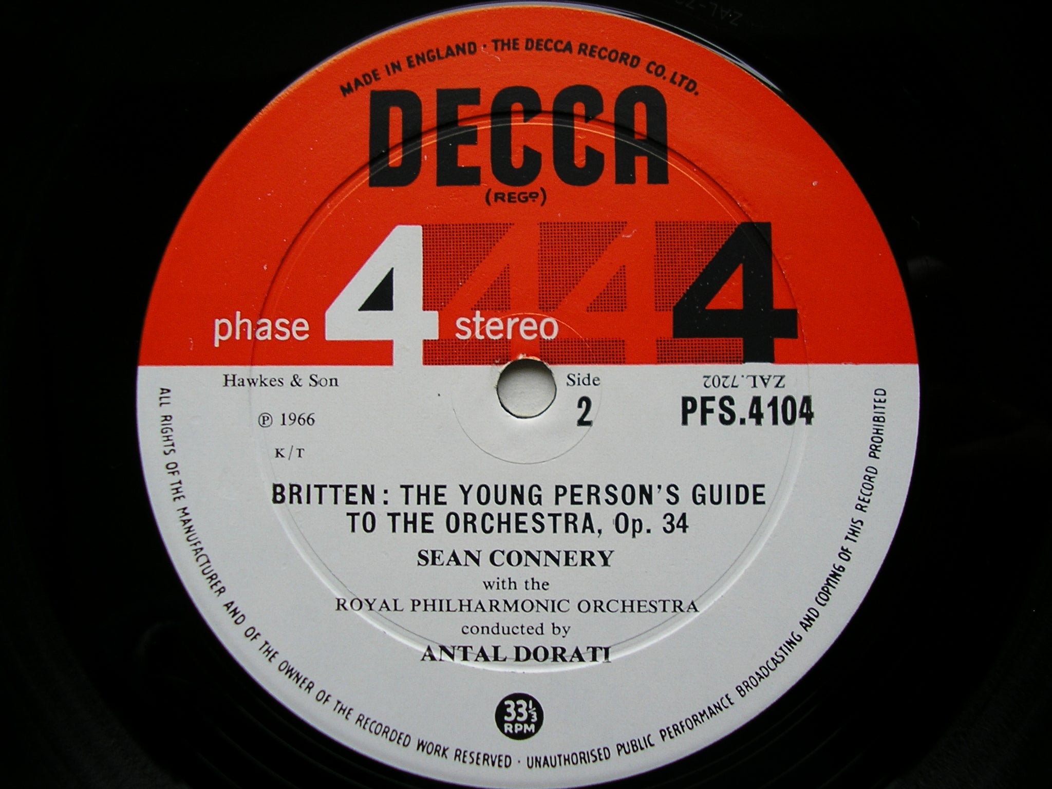 BRITTEN: YOUNG PERSON'S GUIDE TO THE ORCHESTRA / PROKOFIEV: PETER & THE WOLF     CONNERY / ROYAL PHILHARMONIC / DORATI     PFS 4104