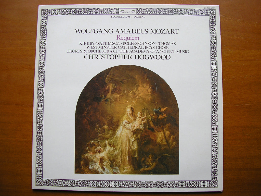 MOZART: REQUIEM     SOLOISTS / THE ACADEMY OF ANCIENT MUSIC / HOGWOOD    411 712