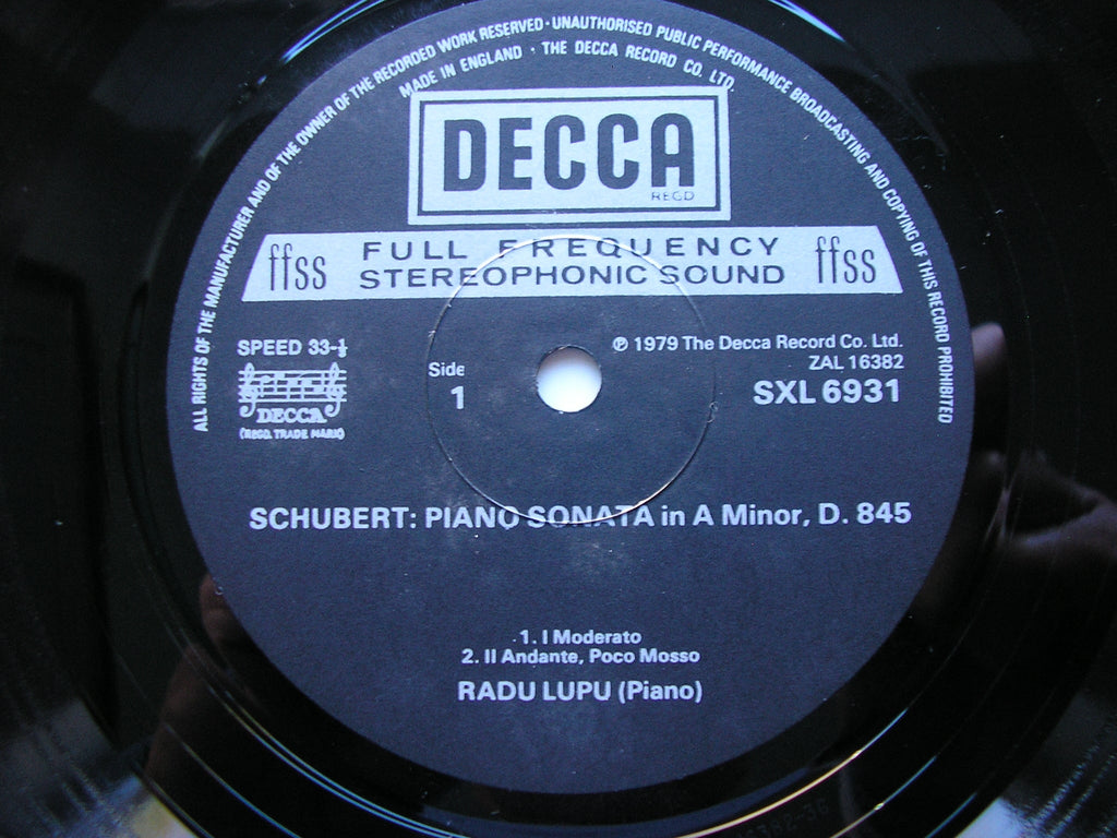 SXL 6931 SCHUBERT: PIANO SONATAS D.157 in E / D.845 in A LUPU