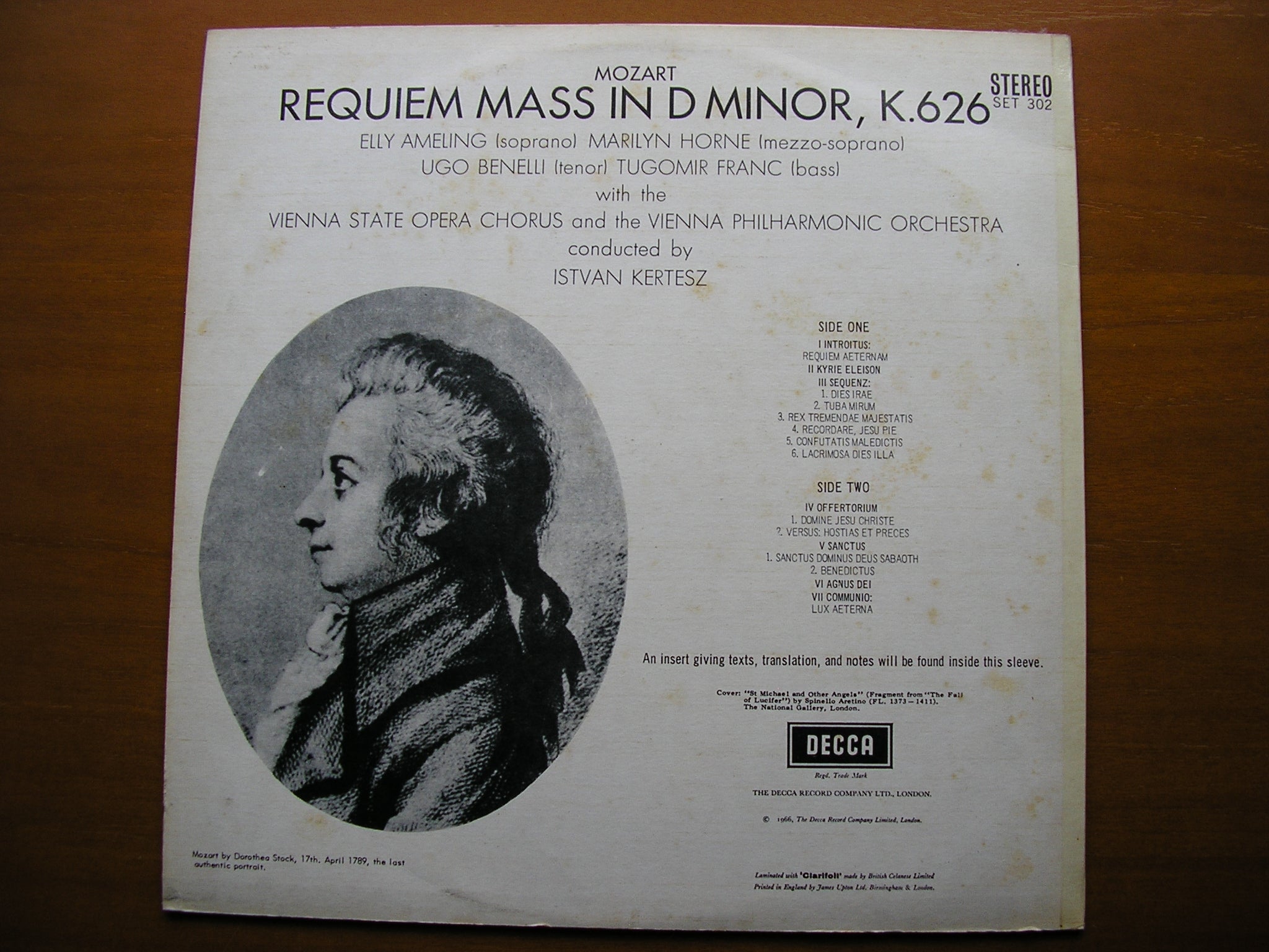 MOZART: REQUIEM     SOLOISTS / VIENNA PHILHARMONIC / KERTESZ     SET 302
