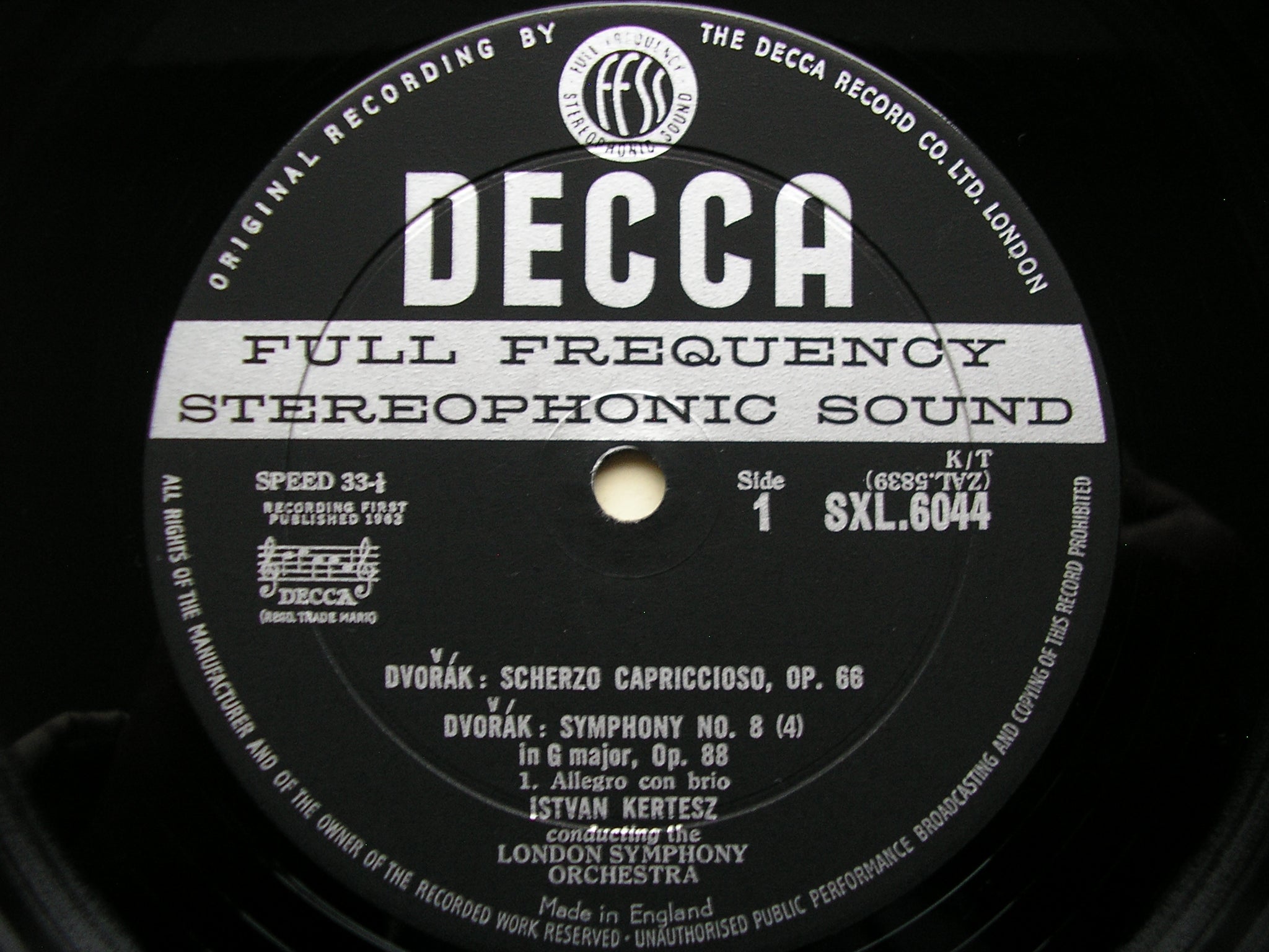 SXL 6044  DVORAK: SYMPHONY No. 8 / SCHERZO CAPRICCIOSO    KERTESZ / LONDON SYMPHONY     ED1