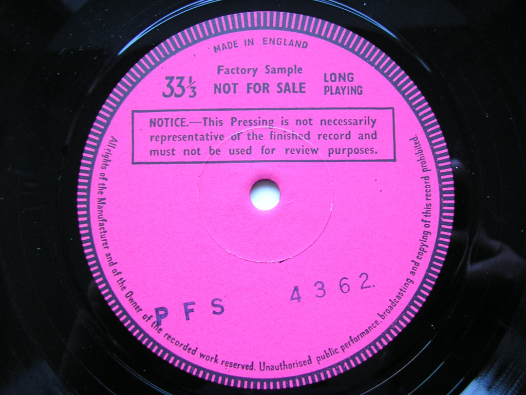 TCHAIKOVSKY: PIANO CONCERTO No. 1 / STRAVINSKY: 3 pieces from PETRUSHKA     VERED / LONDON SYMPHONY / KORD    test pressing     PFS 4362
