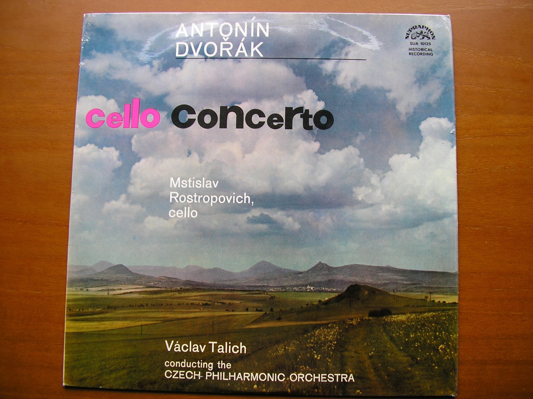 DVORAK: CELLO CONCERTO    ROSTROPOVICH / CZECH PHILHARMONIC / TALICH     SUA 10125