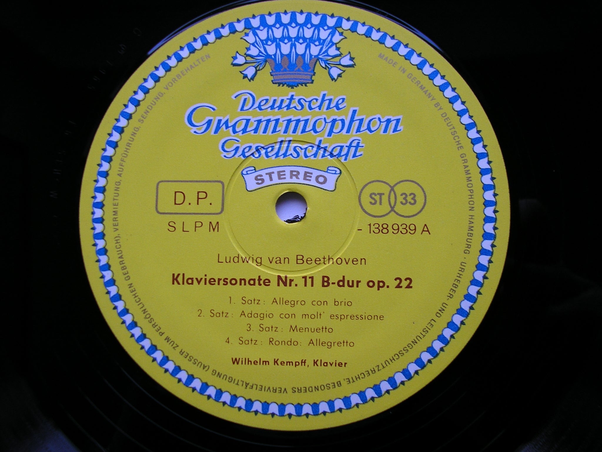 BEETHOVEN: THE COMPLETE PIANO SONATAS     WILHELM KEMPFF    11 LP  GERMAN       TULIPS