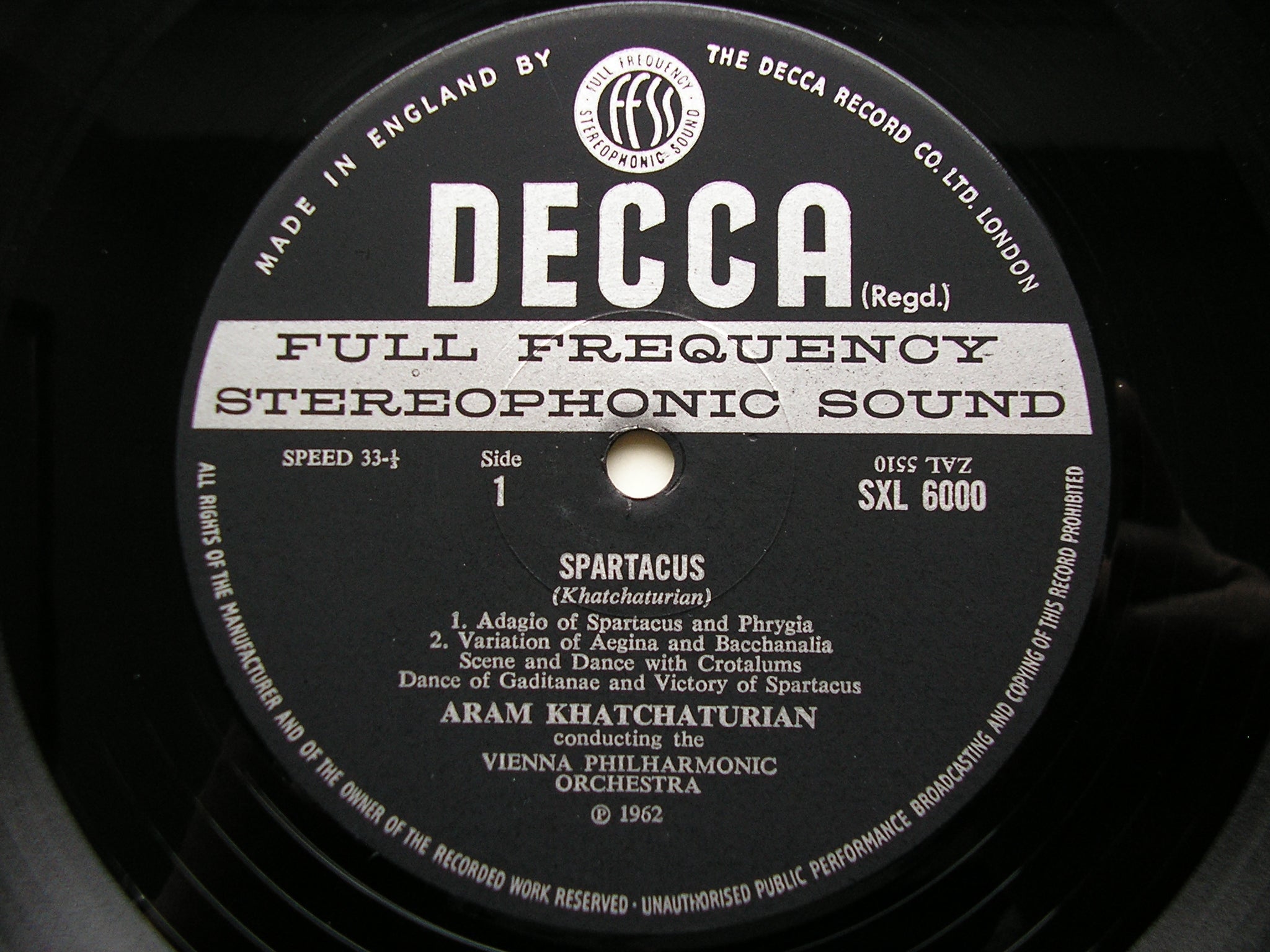SXL 6000  KHACHATURIAN: SPARTACUS / GAYANEH      KHACHATURIAN / VIENNA PHILHARMONIC     ED3