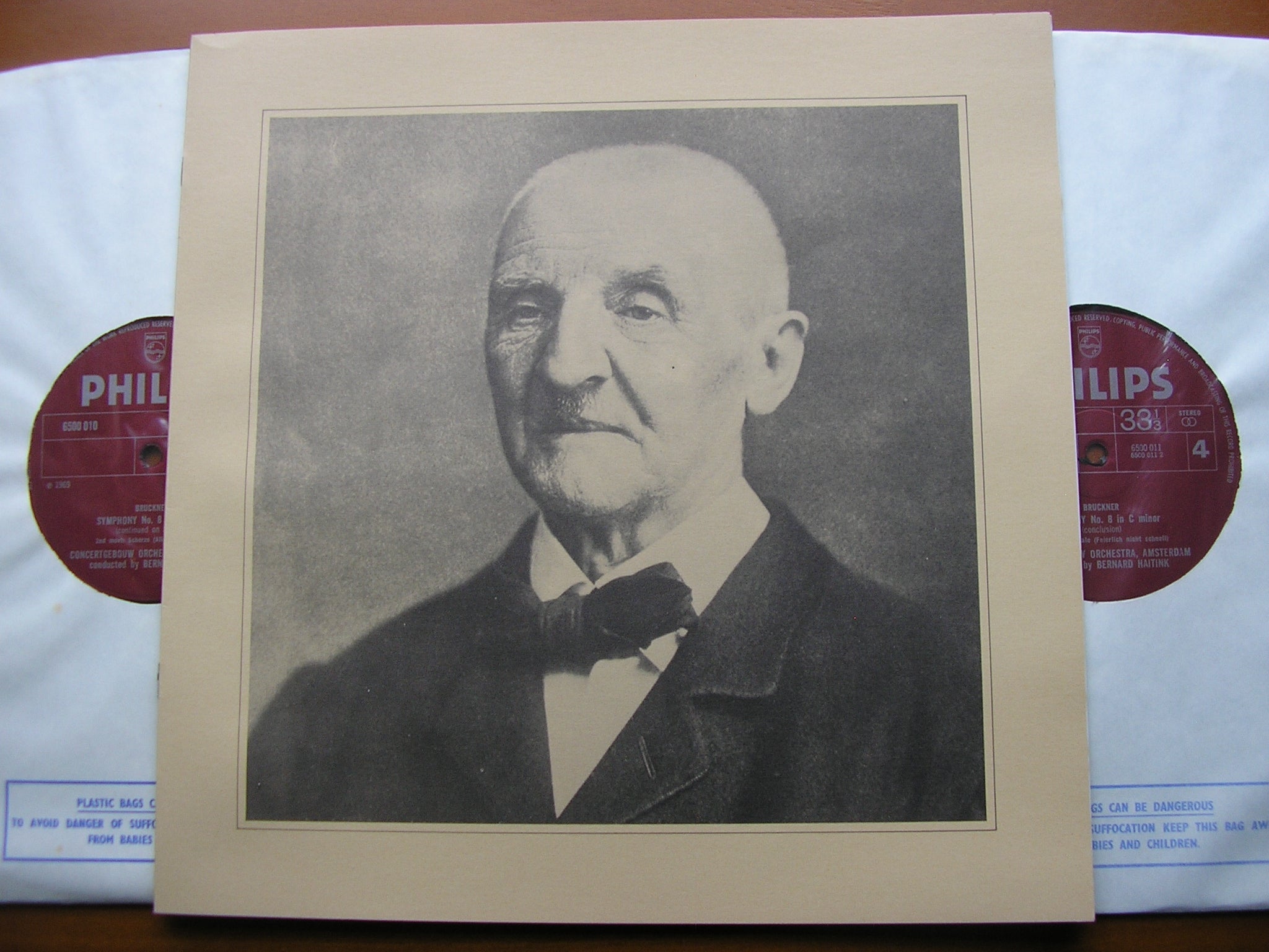 BRUCKNER: SYMPHONY No. 8     BERNARD HAITINK / CONCERTGEBOUW ORCHESTRA     2LP     6700 020
