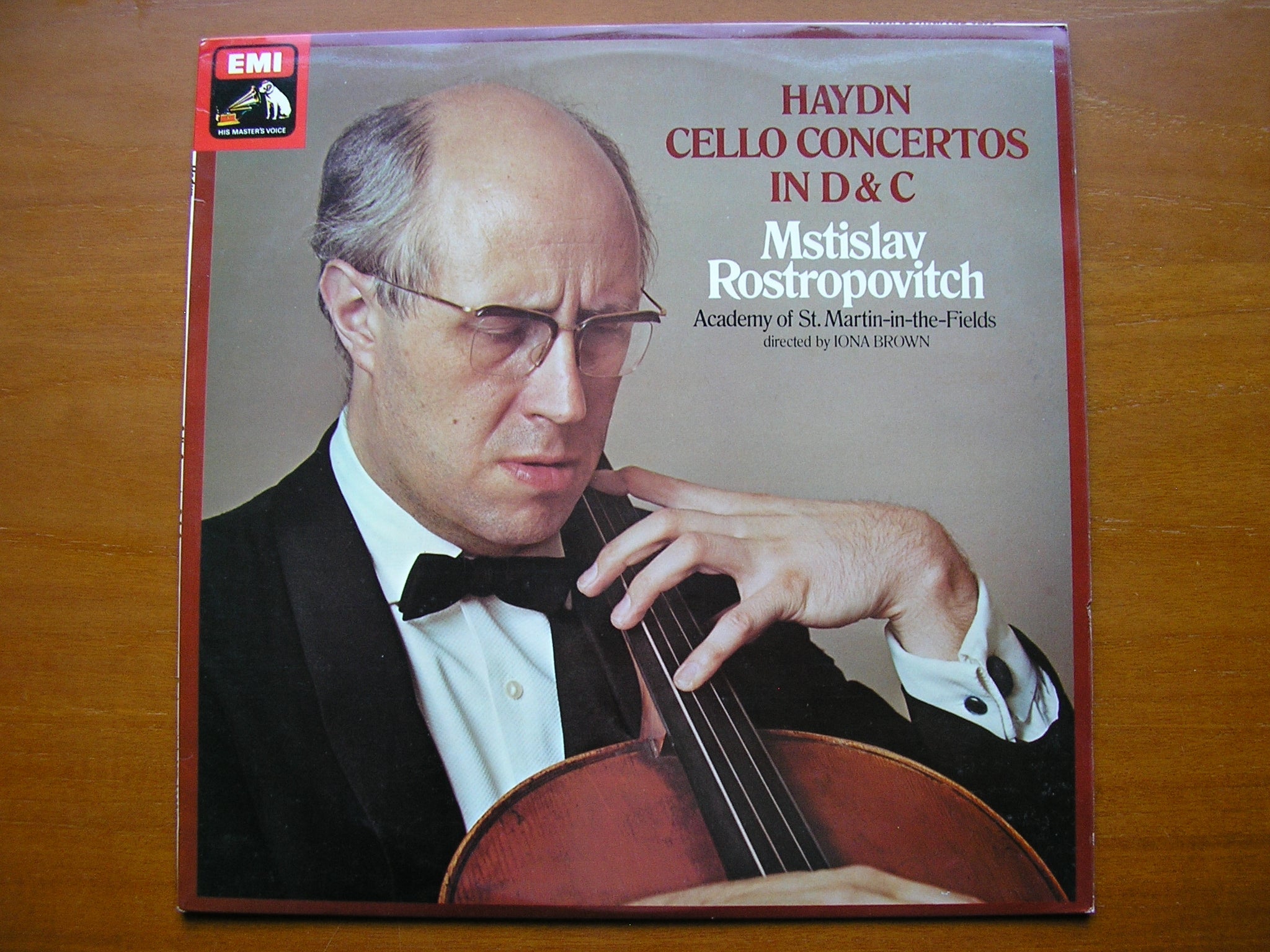 HAYDN: CELLO CONCERTOS in D & C      ROSTROPOVICH / ACADEMY OF ST MARTIN IN THE FIELDS / BROWN     ASD 3255