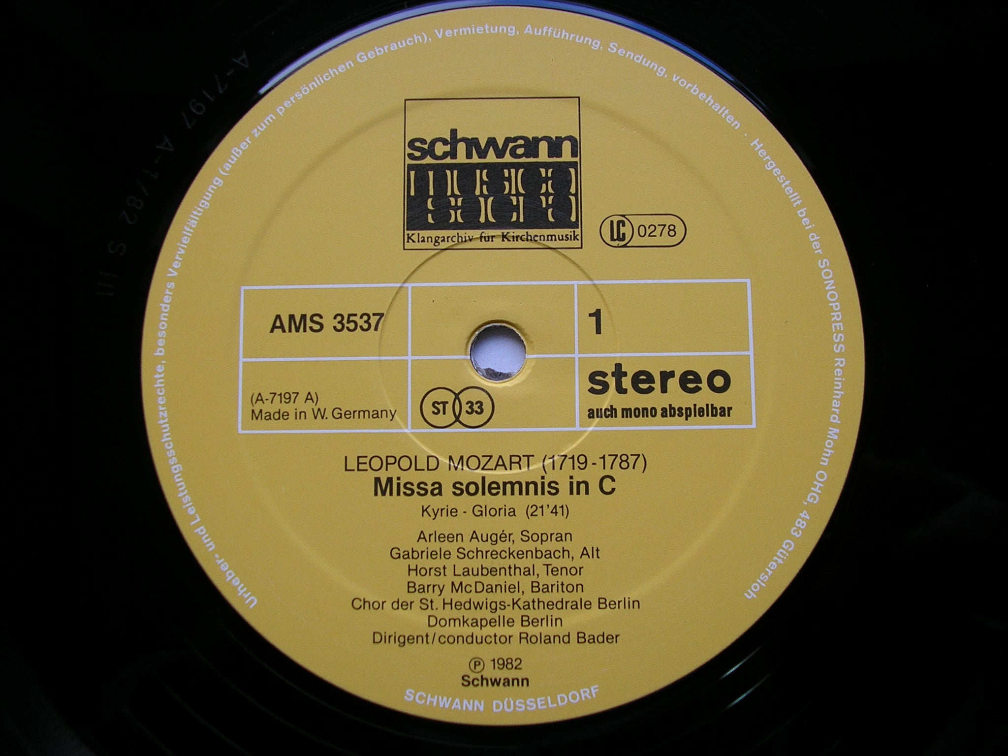 LEOPOLD MOZART: MISSA SOLEMNIS in C     SOLOISTS / DOMKAPELLE BERLIN / BADER    AMS 3537
