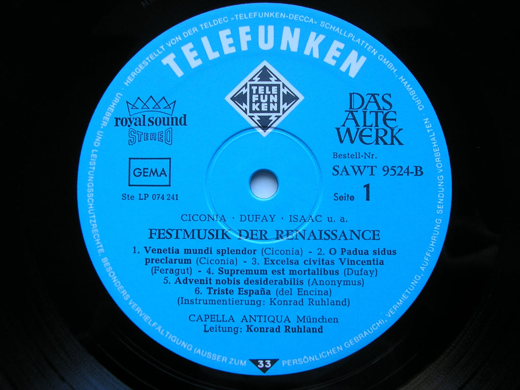 CEREMONIAL MUSIC OF THE RENAISSANCE: CICONIA / DUFAY / ISAAC / FERAGUT / ENCINA      CAPELLA ANTIQUA MUNICH / RUHLAND     SAWT 9524