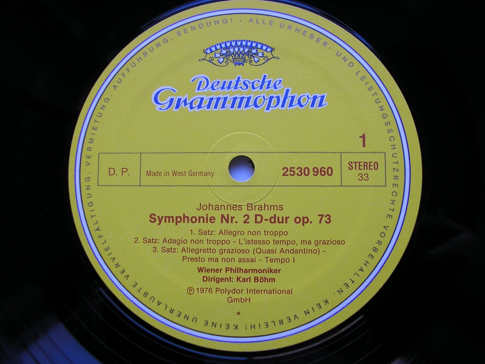 BRAHMS: SYMPHONY No. 2 / HAYDN VARIATIONS      BOHM / VIENNA PHILHARMONIC     2530 960