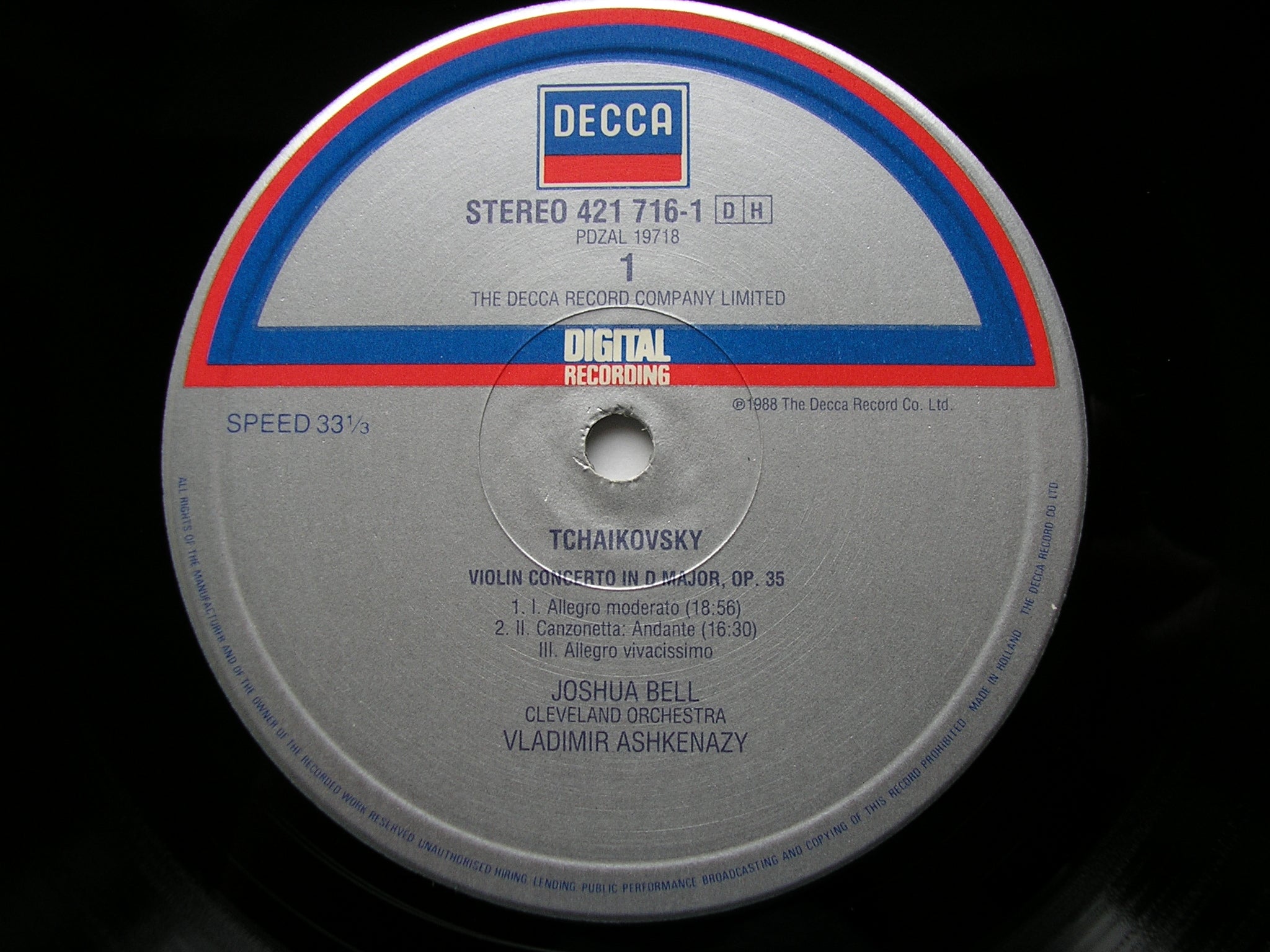 TCHAIKOVSKY: VIOLIN CONCERTO / WIENIAWSKI: VIOLIN CONCERTO No. 2   BELL / CLEVELAND ORCHESTRA / ASHKENAZY   421 716