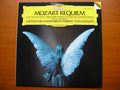 MOZART: REQUIEM     SOLOISTS / VIENNA PHILHARMONIC / KARAJAN    419 610