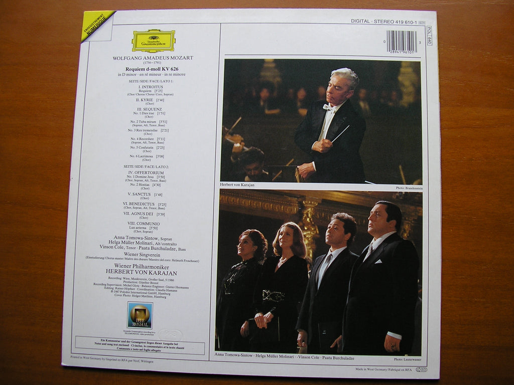 MOZART: REQUIEM     SOLOISTS / VIENNA PHILHARMONIC / KARAJAN    419 610