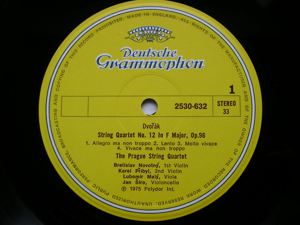DVORAK: STRING QUARTETS in F Op. 96 / in A Op. 105     PRAGUE STRING QUARTET    2530 632