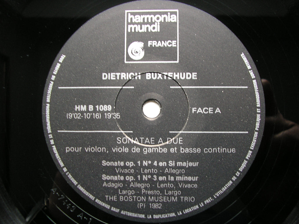 BUXTEHUDE: SONATA a DUE for VIOLIN / VIOLA / HARPSICHORD     BOSTON MUSEUM TRIO     HM B 1089