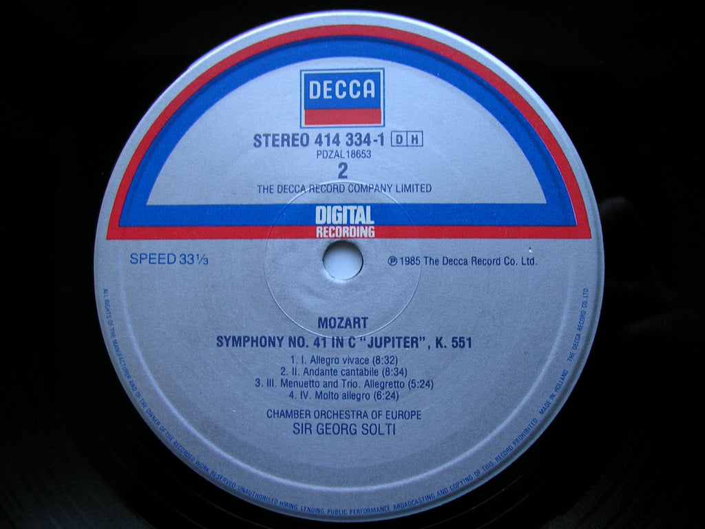 MOZART: SYMPHONIES Nos. 40 & 41 'Jupiter'      SOLTI / CHAMBER ORCHESTRA OF EUROPE     414 334