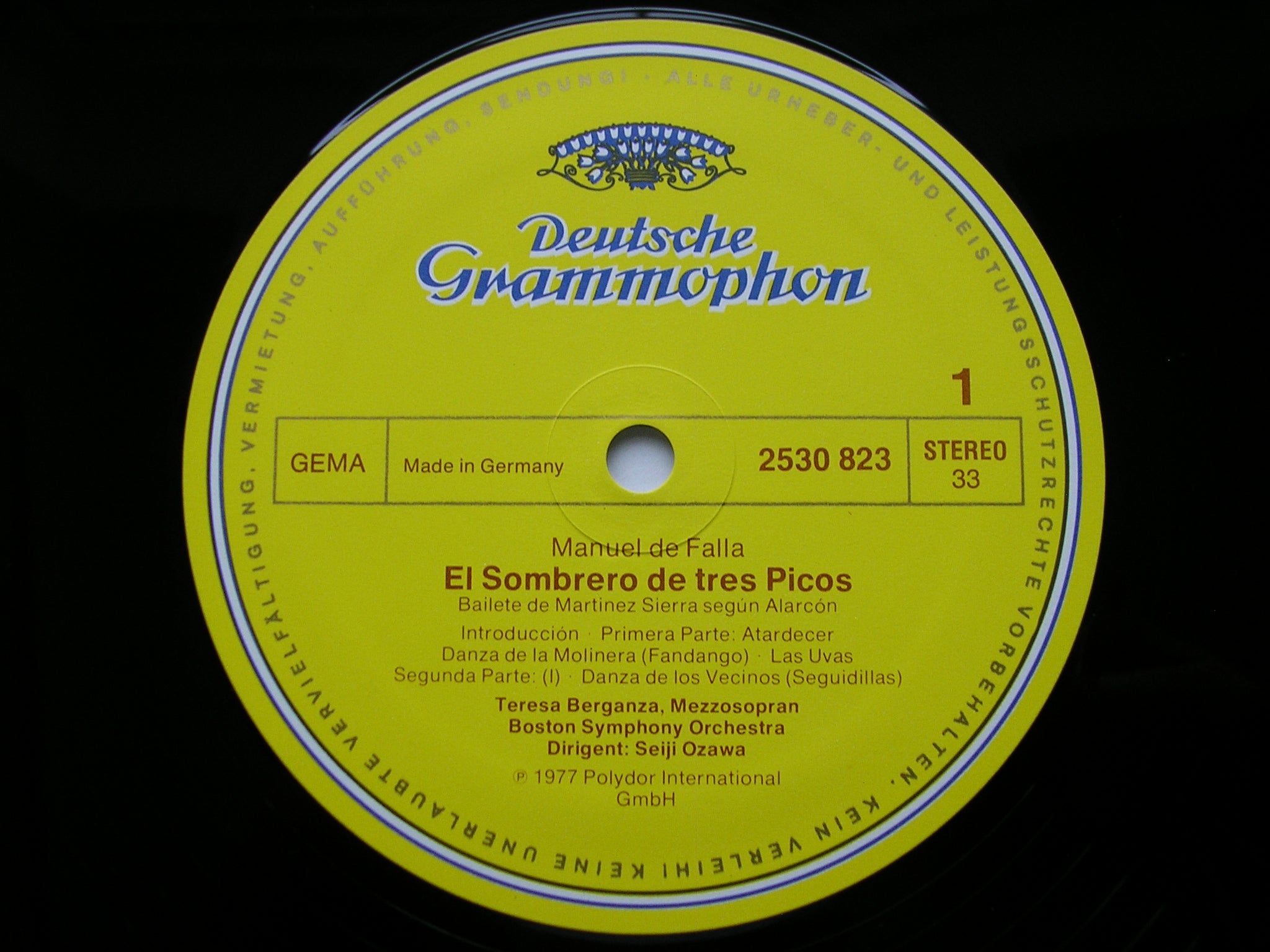 FALLA: THE THREE CORNERED HAT     BERGANZA / BOSTON SYMPHONY / OZAWA    2530 823