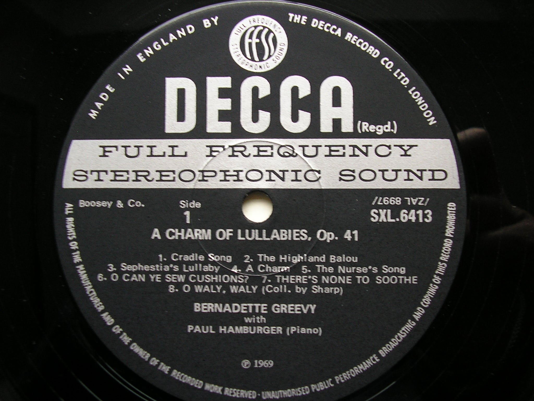 BRITTEN: A CHARM OF LULLABIES / FOLK SONG ARRANGEMENTS    BERNADETTE GREEVY / PAUL HAMBURGER      SXL 6413