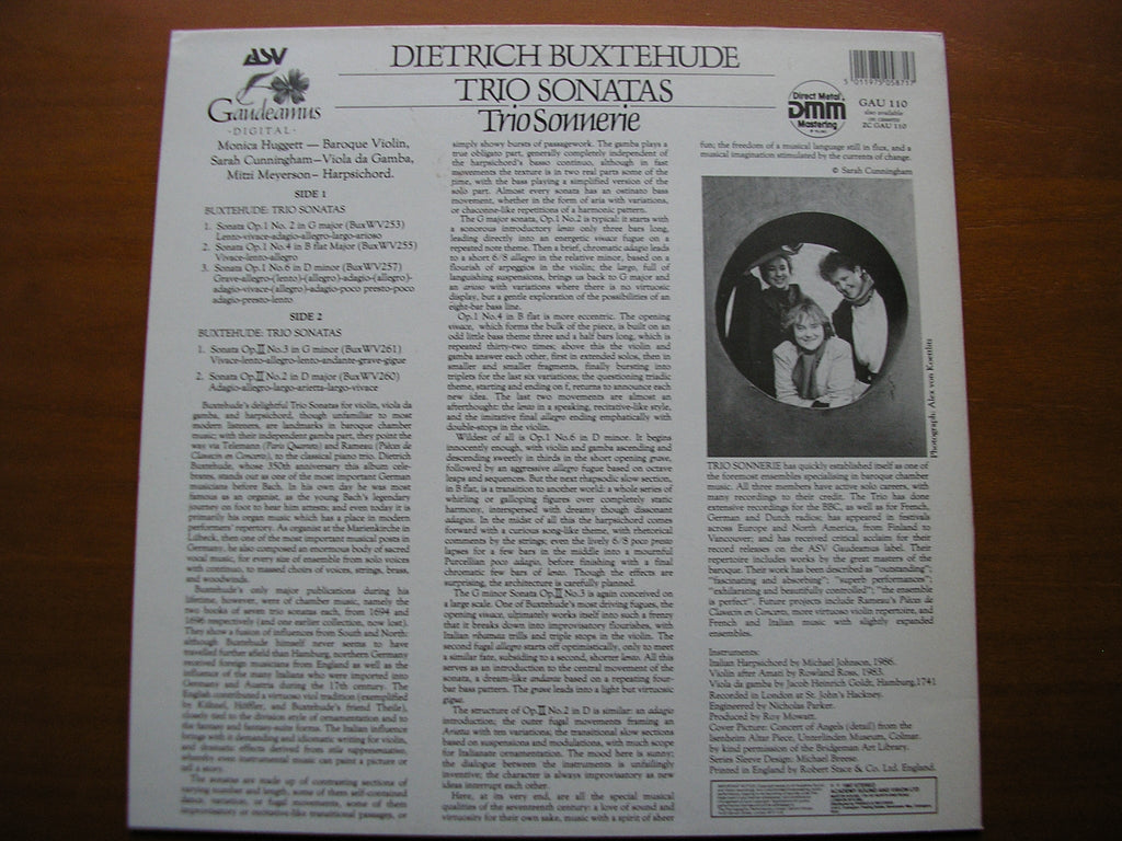 BUXTEHUDE: TRIO SONATAS    HUGGETT / CUNNINGHAM / MEYERSON      GAU 110