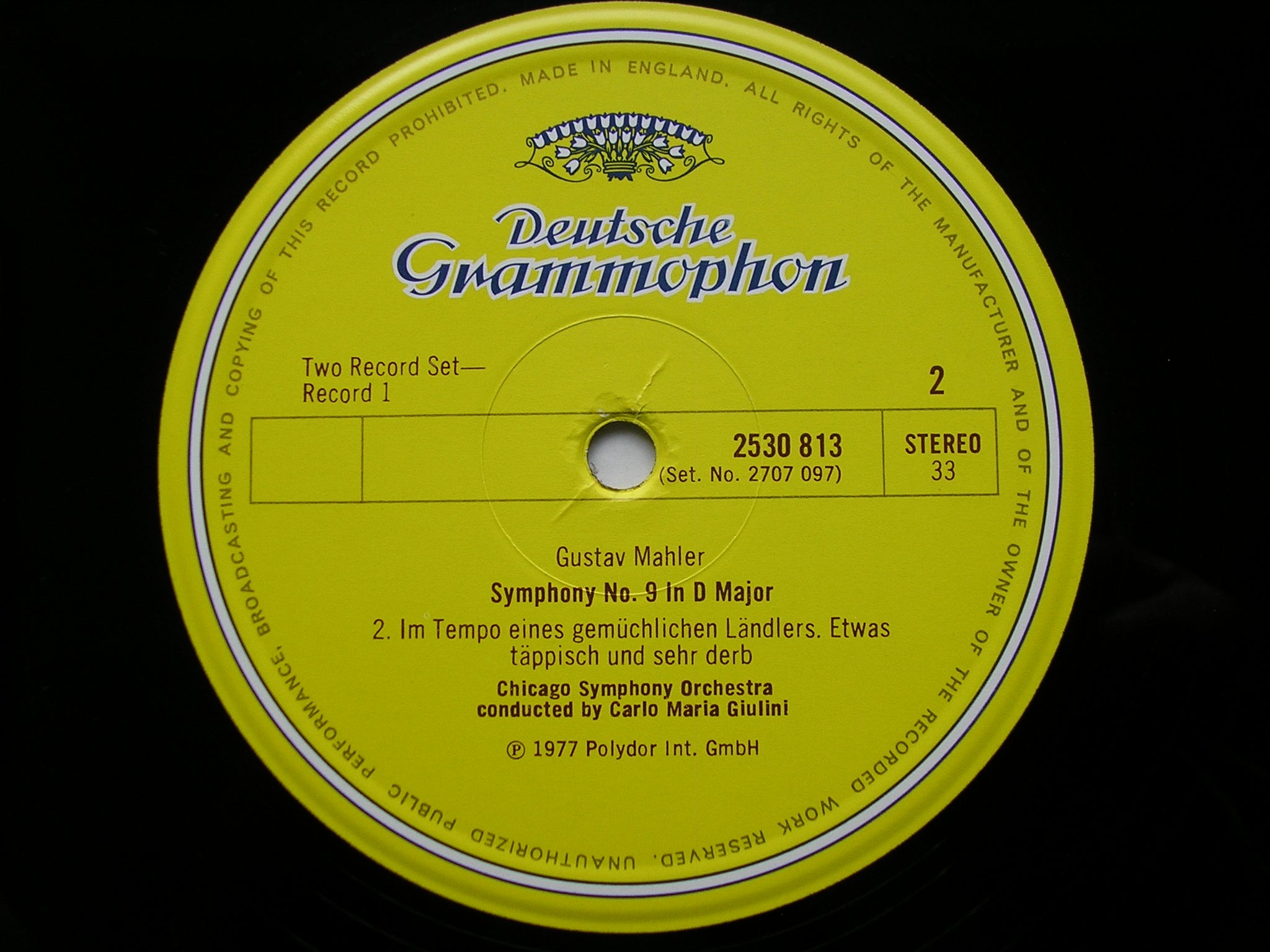 MAHLER: SYMPHONY No. 9      GIULINI / CHICAGO SYMPHONY    2707 097