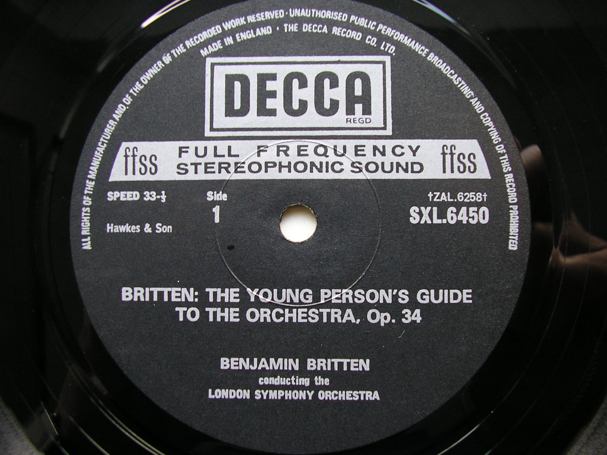 BRITTEN: YOUNG PERSON'S  GUIDE / VARIATIONS ON A  THEME OF FRANK BRIDGE      LSO / ECO / BRITTEN