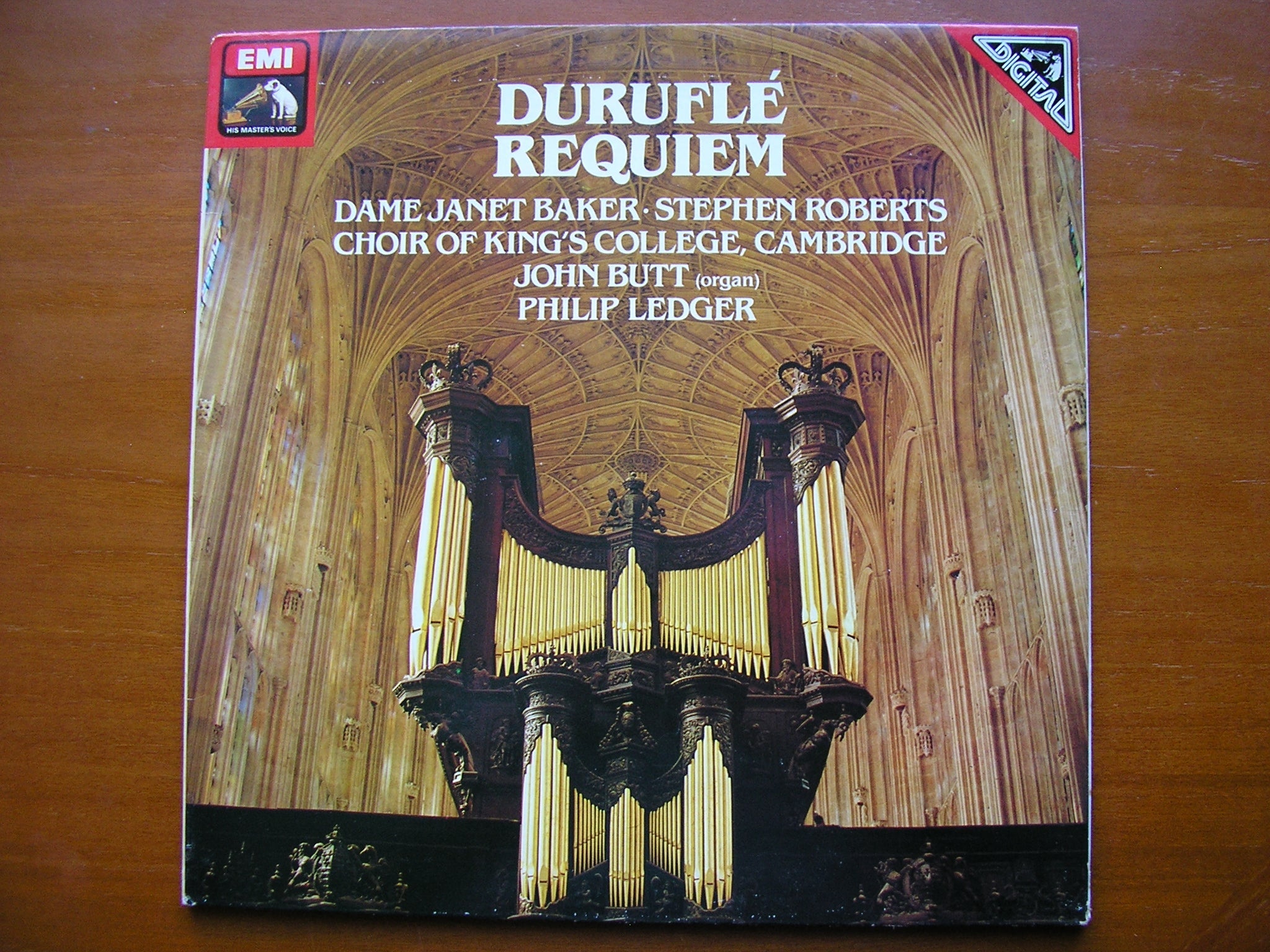 DURUFLE: REQUIEM    SOLOISTS / KING'S COLLEGE CHOIR CAMBRIDGE / MOTETS: TANTUM ERGO / TU  ES PETRUS      LEDGER    ASD 4086