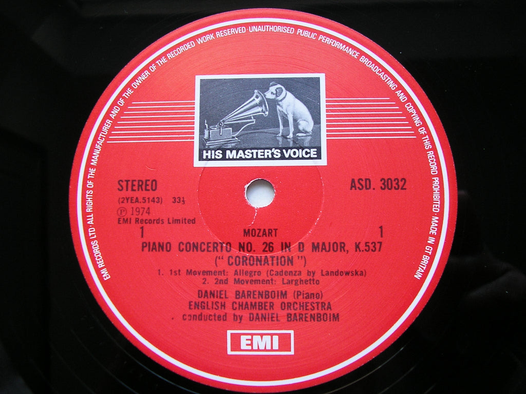 MOZART: THE PIANO CONCERTOS      DANIEL BARENBOIM / ENGLISH CHAMBER ORCHESTRA    12 LP