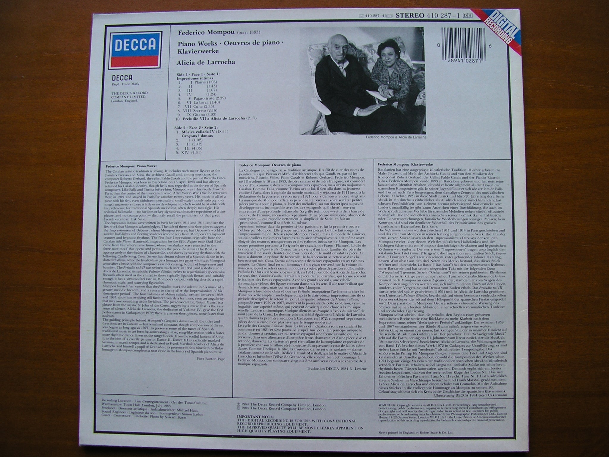 MOMPOU: PIANO MUSIC      ALICIA DE LARROCHA      410 287